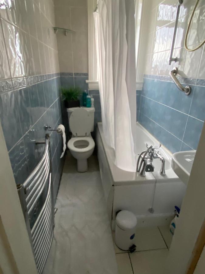 Beautiful Sea View 2 Bed Home Port Glasgow Esterno foto
